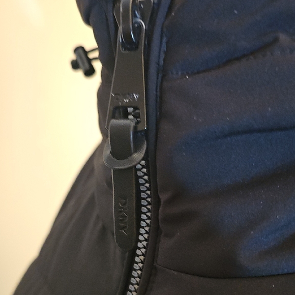 DKNY Black Quilted Hooded Puffer Coat - Picture 4 of 14